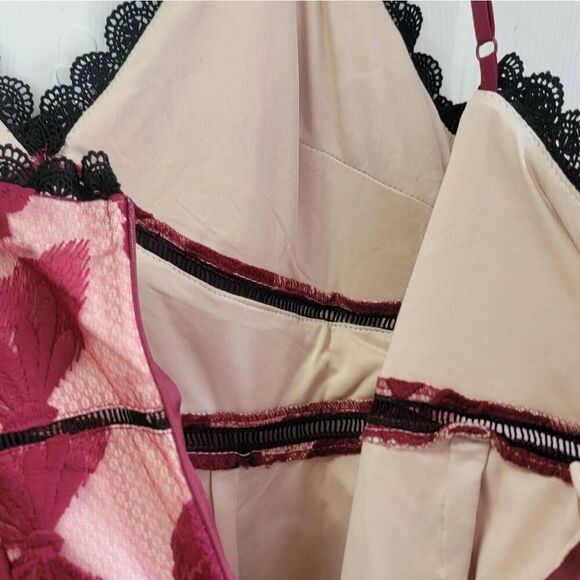 Lulus Alluring Dream Floral Mesh Lace Dress NWT L - Picture 10 of 11